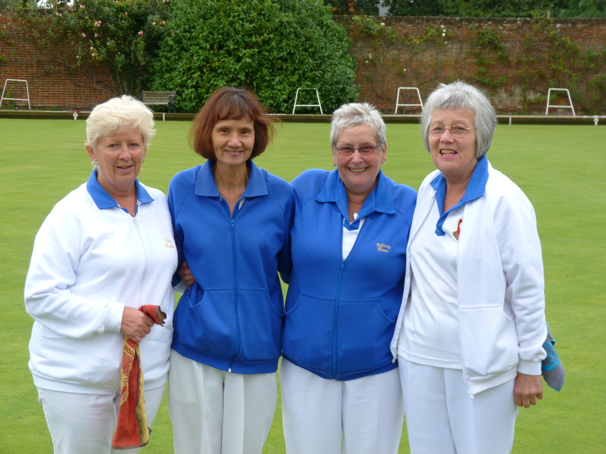 Ladies Handicap Drawn Pairs Finalists.